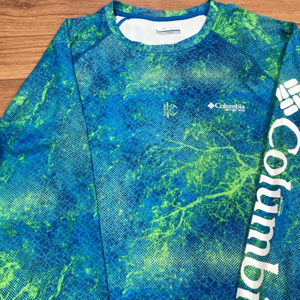 Columbia Omni Shade, Realtree Mako print Size XL - Picture 2 of 11